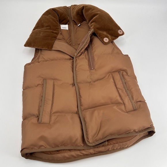 Burberry Nylon Puffer Goose Down Velvet Collar Zip Back Winter Vest Mens Size XS - Picture 1 of 15